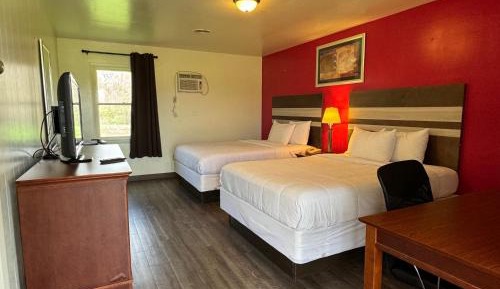 Queen Room with Two Queen Beds