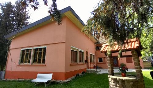 Two-Bedroom Holiday Home