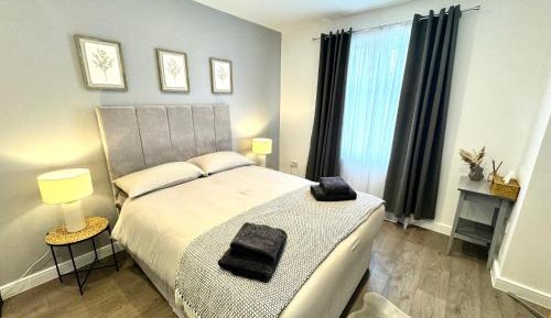 Double Room with Shared Bathroom