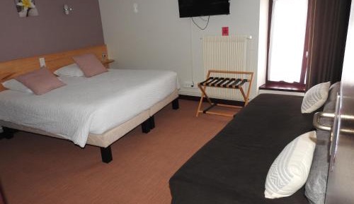 Comfort Triple Room
