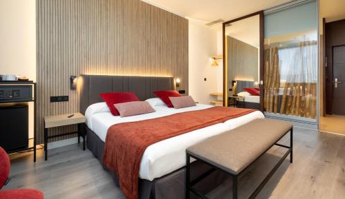  Elegance Room