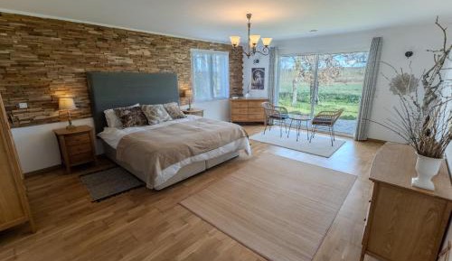 King Room with Garden View