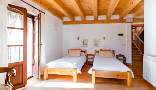 Twin Room with Balcony