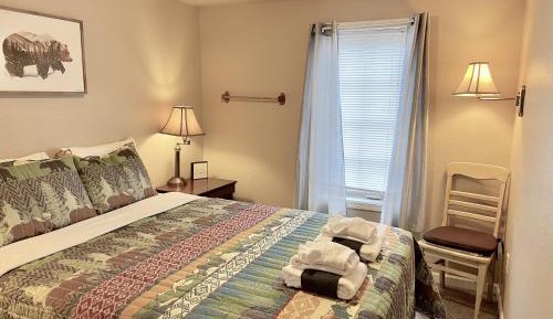 Queen Room with Shared Bathroom