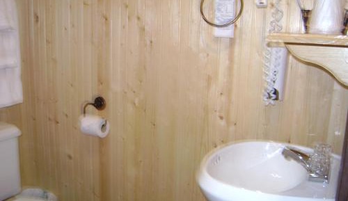 Double Room with Single Bed 
