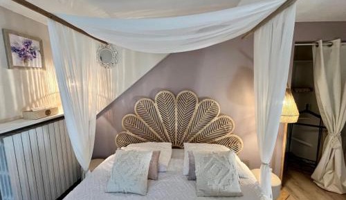 Junior Suite with Garden View