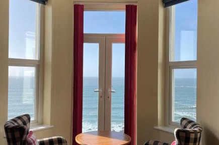 Deluxe Double Room with Balcony and Sea View