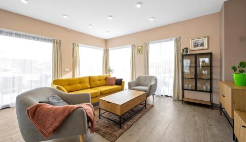 Three-Bedroom Vacation Home 