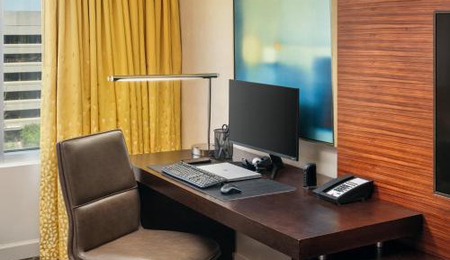 King Room with Work Room 