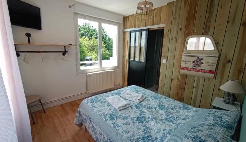 Double Room with Private Bathroom