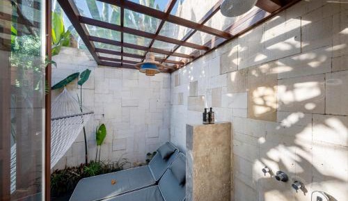 Royal One-Bedroom Villa with Private Pool and Jacuzzi