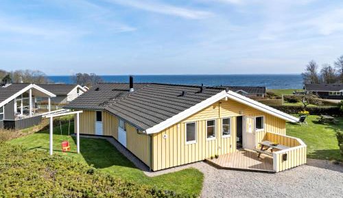 Four-Bedroom Vacation Home