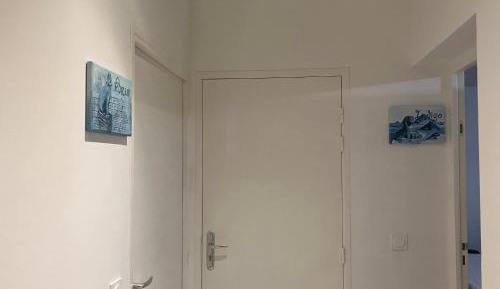 Queen Studio
