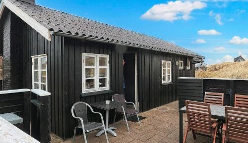 One-Bedroom Vacation Home