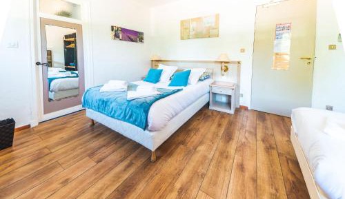 Quadruple Room with Garden View