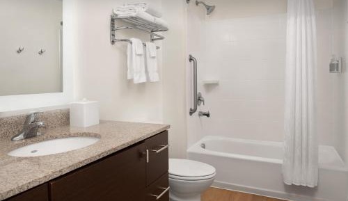 Two-Bedroom Suite