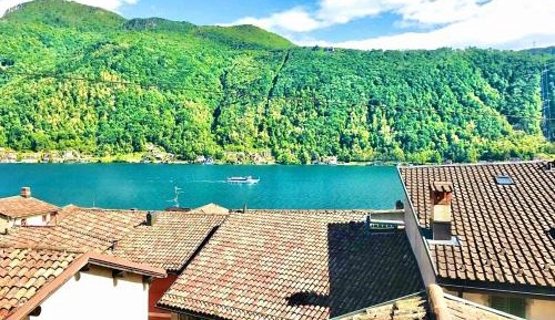 Double Room with Lake View