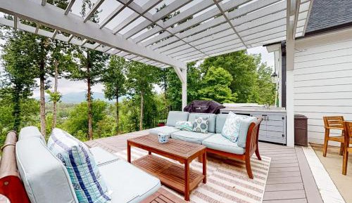 Four-Bedroom Vacation Home