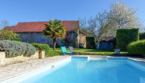 Three-Bedroom Superior Apartment