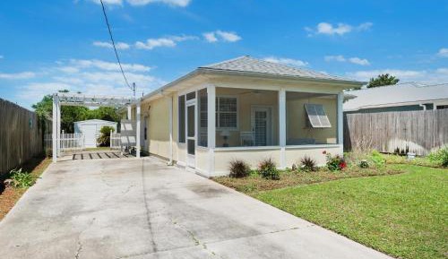 Three-Bedroom Vacation Home 