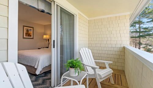 One-Bedroom King Suite