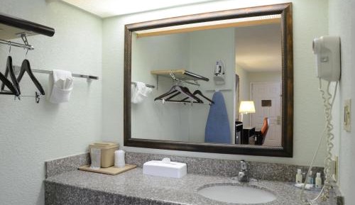 Double Room with Two Double Beds - Smoking
