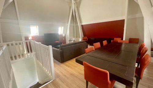 Apartment - Split Level