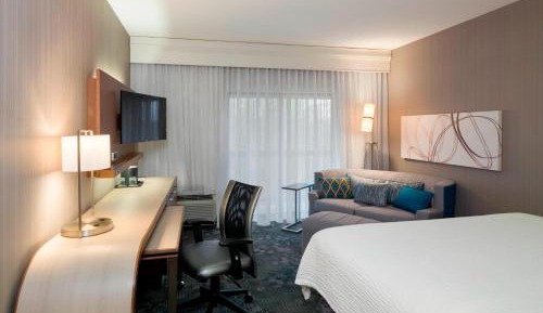 King Room with Sofa Bed