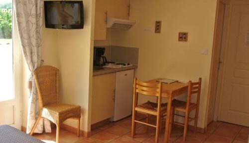 Standard Triple Studio