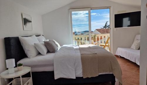 Deluxe Double or Twin Room with Ocean View