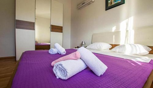 Two-Bedroom Apartment with Balcony and Sea View