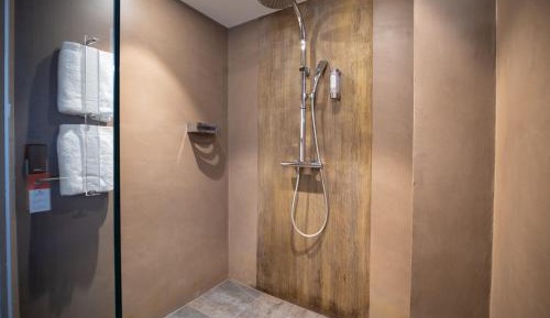 Superior Double or Twin Room with Spa Access