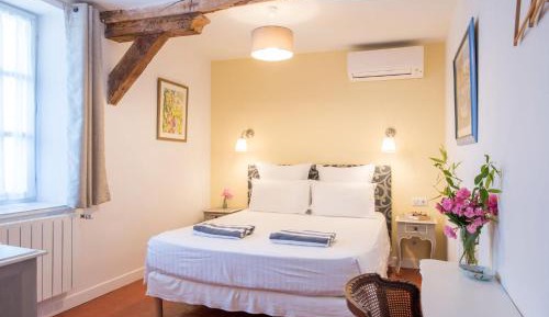 Queen Room with Garden View