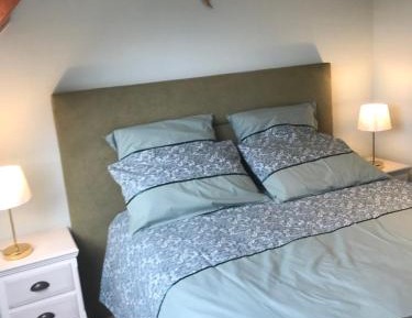 Deluxe Room (2 Adults + 1 Child)