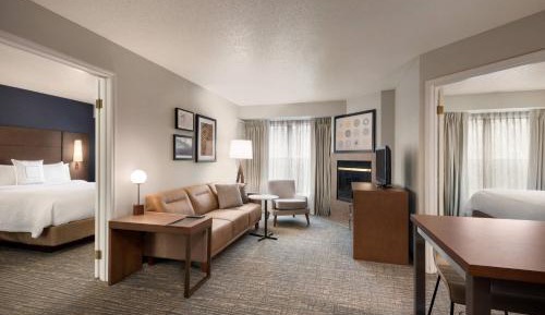 Two-Bedroom Suite