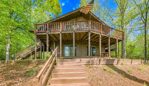 Three-Bedroom Vacation Home 
