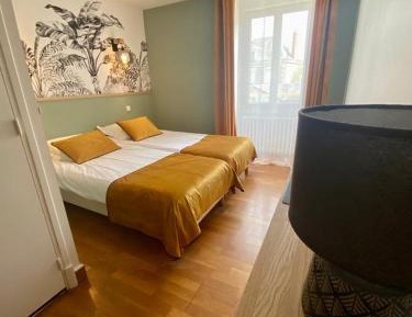 Deluxe Double or Twin Room