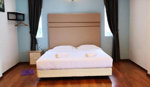 King Room with Balcony