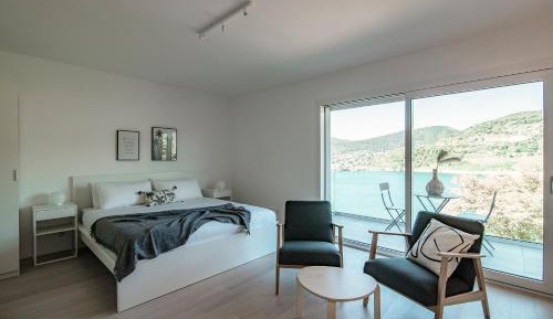 Studio with Lake View