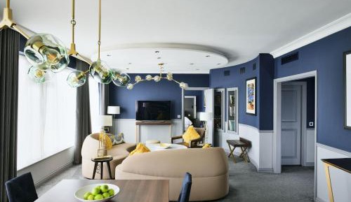 Presidential Suite, Presidential Suite, 1 King