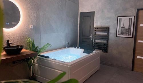 One-Bedroom Villa