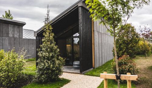 Family Garden Room with Hot Tub