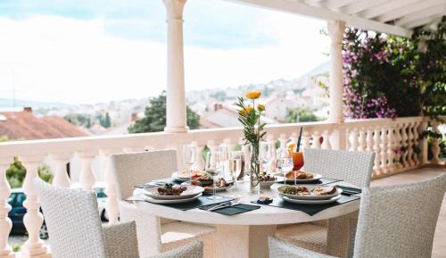 Apartment with Terrace