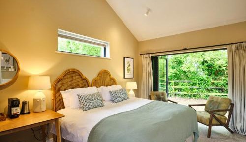 Lodge with bunk beds