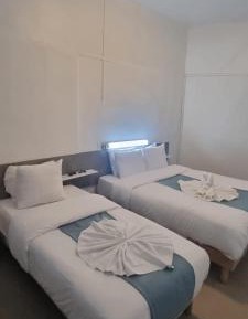 Triple Room with Shared Toilet