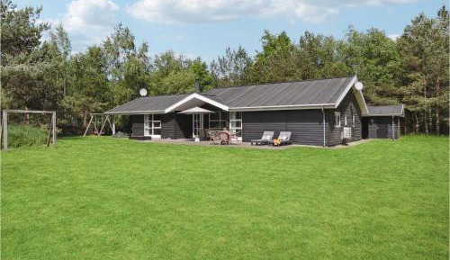 Four-Bedroom Vacation Home