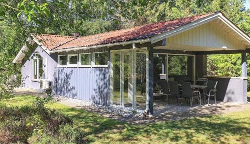 Three-Bedroom Vacation Home 