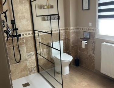 Double Room with Private Bathroom