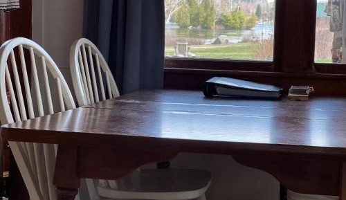 Two-Bedroom House (4 adults) Cabin 10