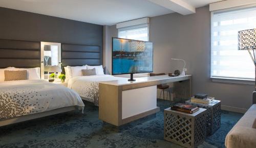 Deluxe Queen Room with Two Queen Beds